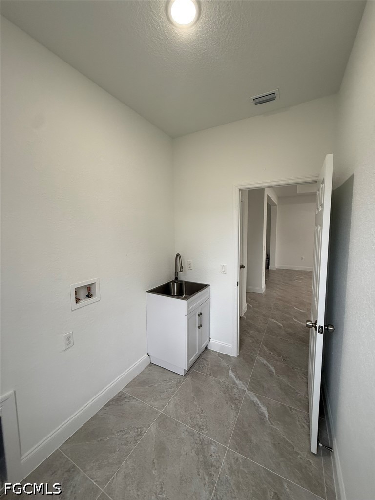 306 Lenz Avenue