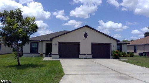4204 SW 7th Place