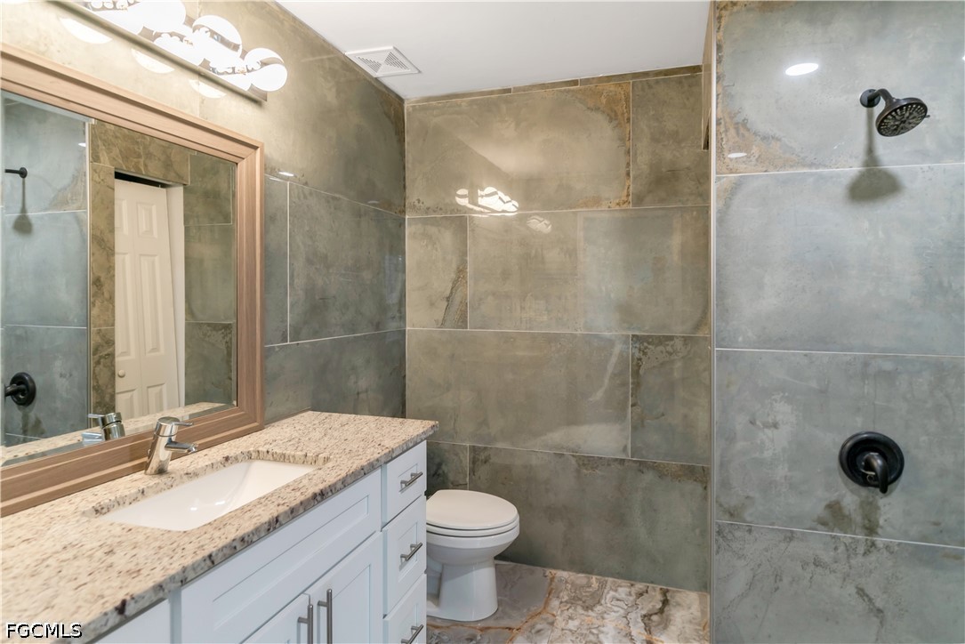 5061/5063  Locke Lane