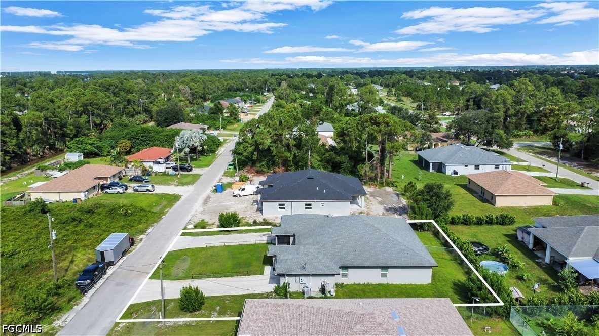 5061/5063  Locke Lane