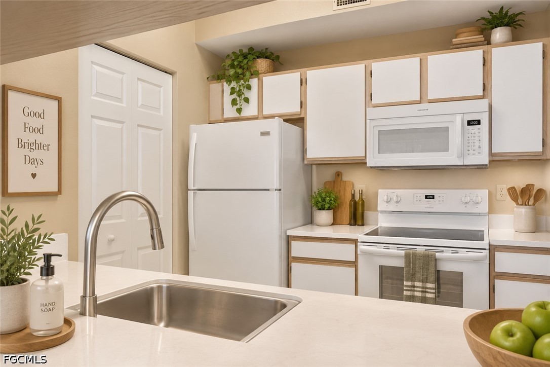 6321 Aragon Way, Apt 206