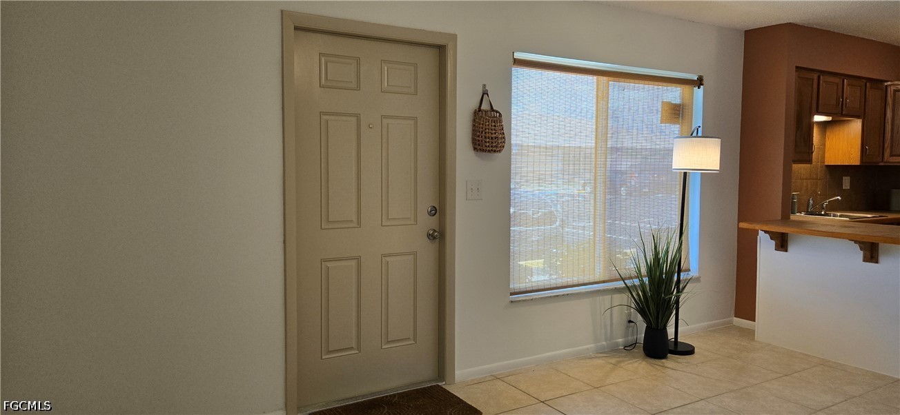 21150  Gertrude Avenue, Apt 4