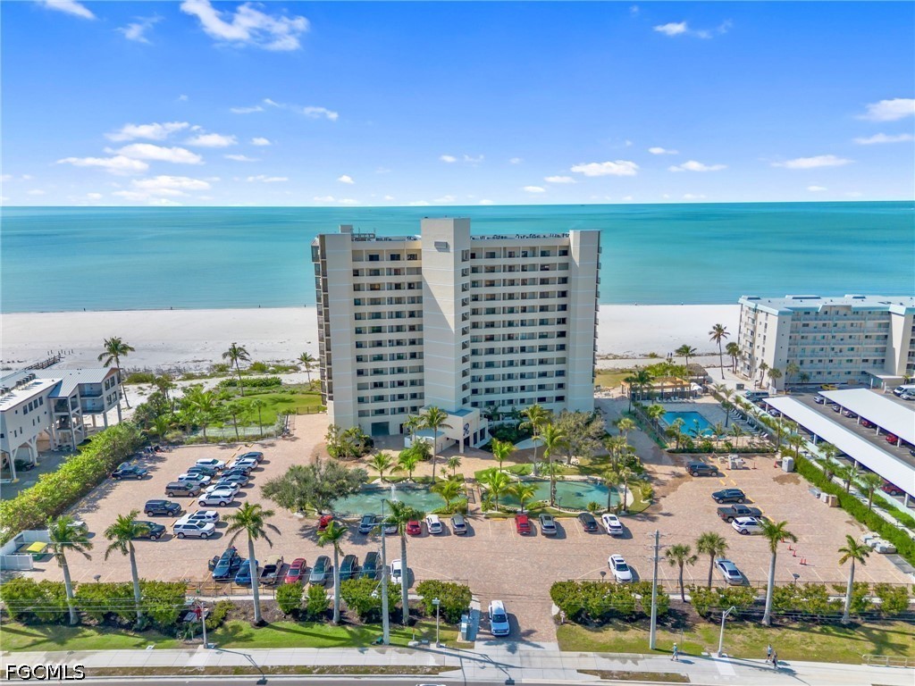 7500  Estero Boulevard, Apt 203