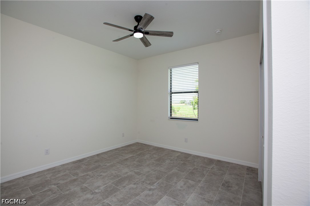 2102 NW 6th Place