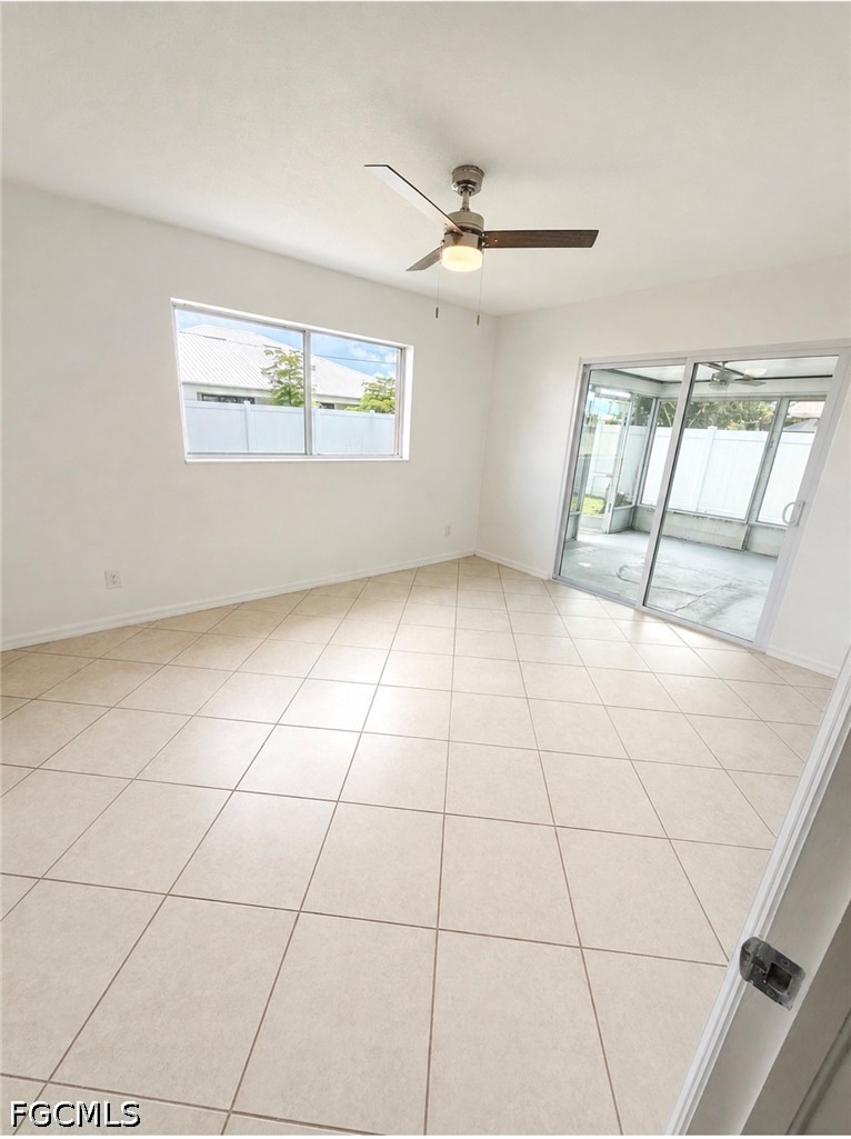 1310 SE 40th Terrace, Apt 1A & 1B
