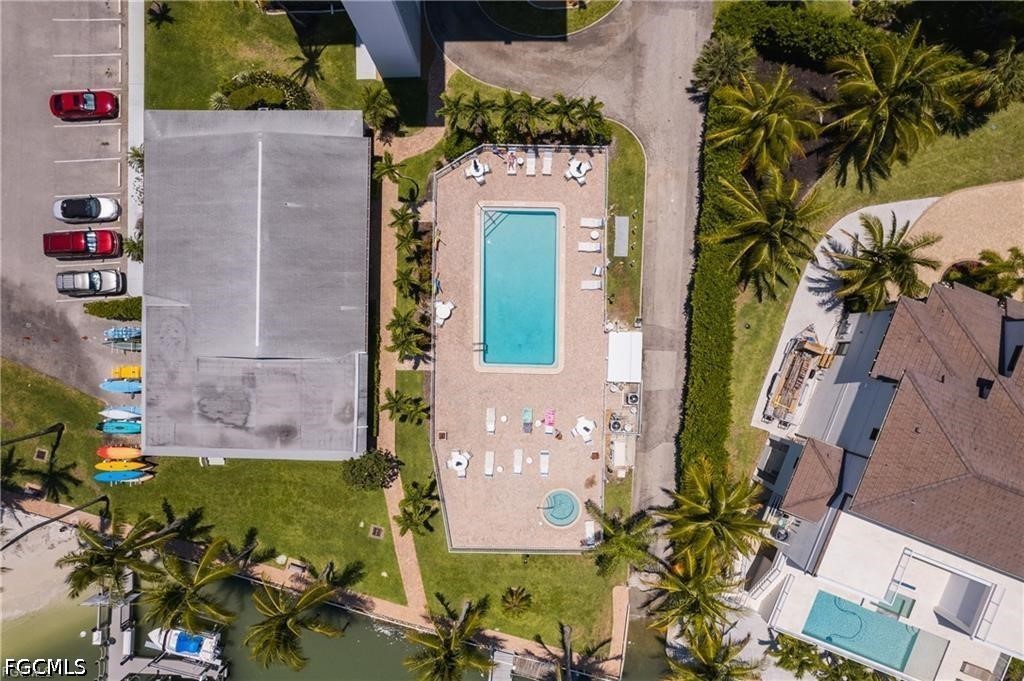 8401 Estero Boulevard, Apt 304