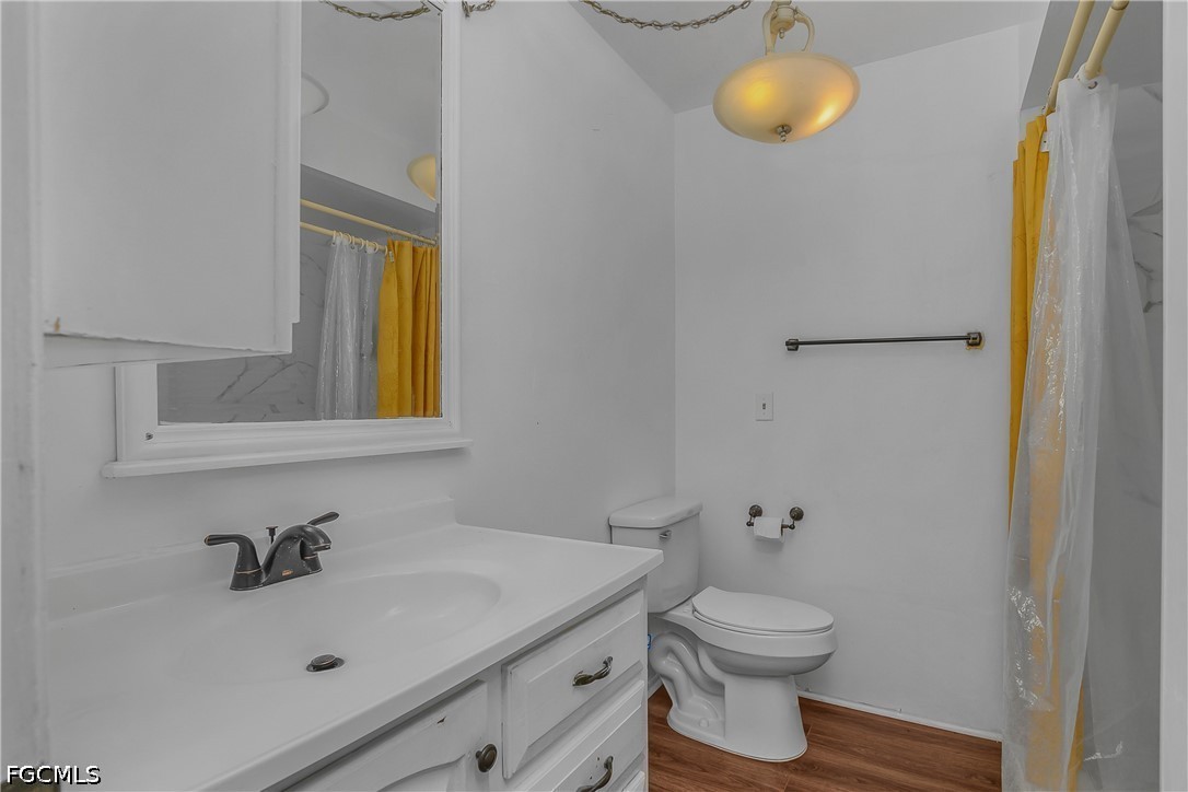 1121 NE 11th Terrace