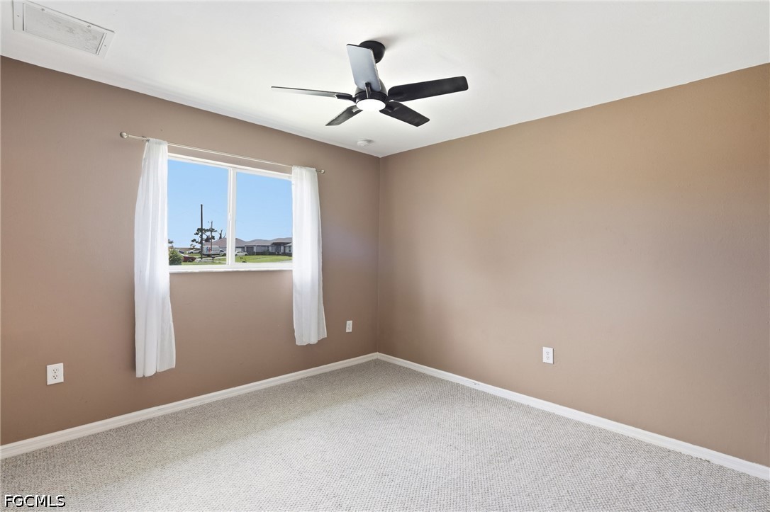 413 NW 17th Place