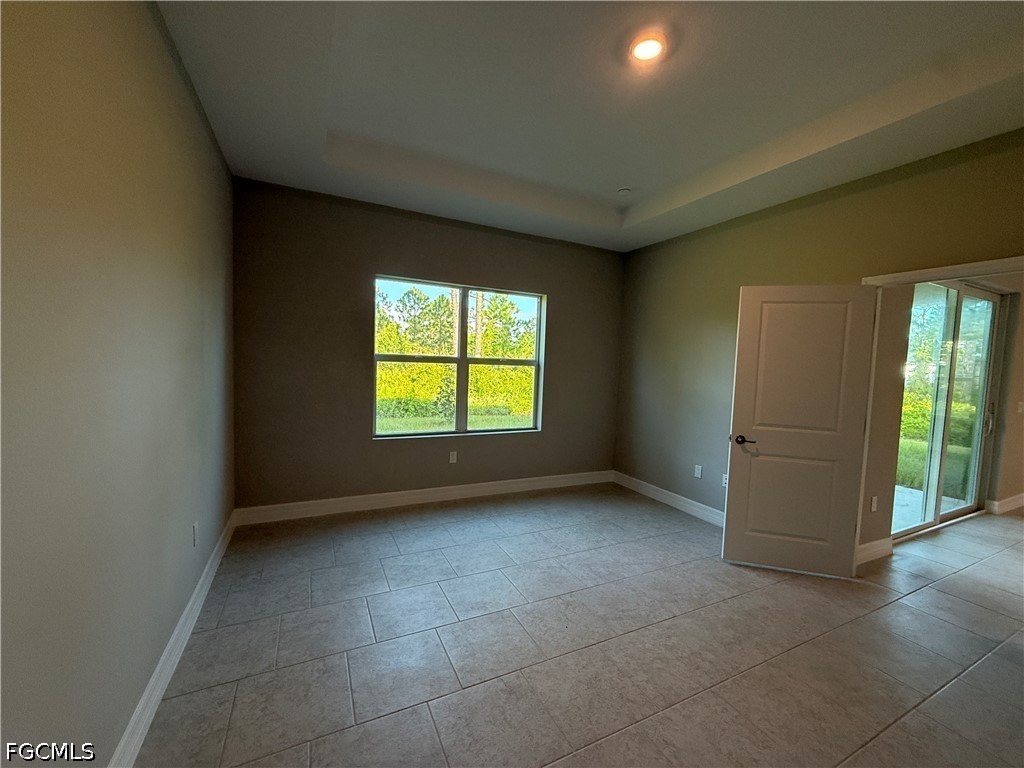 505 Greenbriar Boulevard