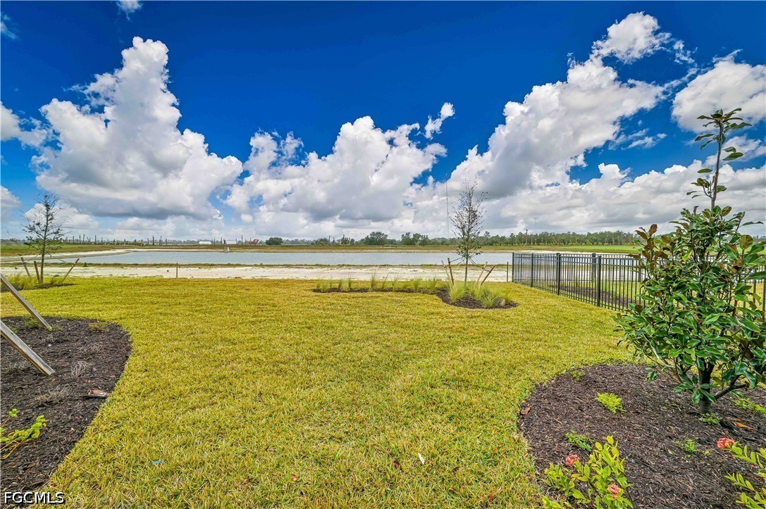 44526 Palm Frond Drive