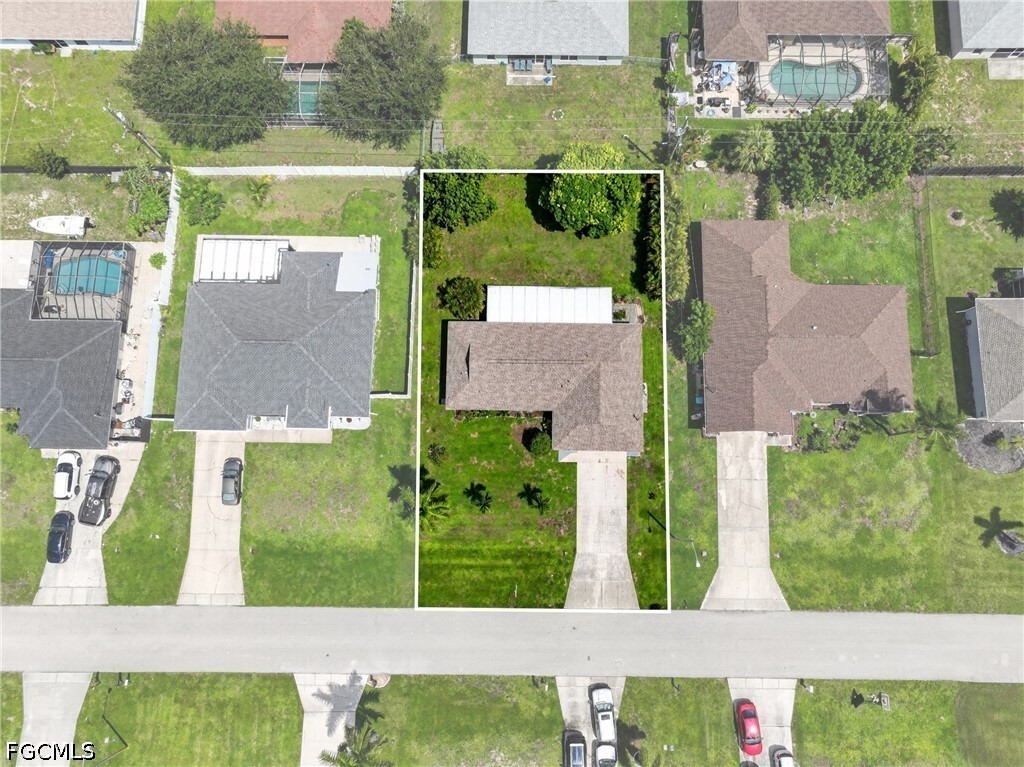 703 SW 21st Lane