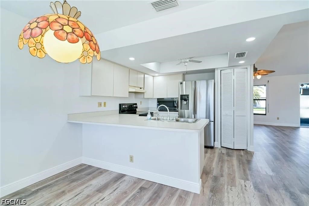 4145 SW 6th Place