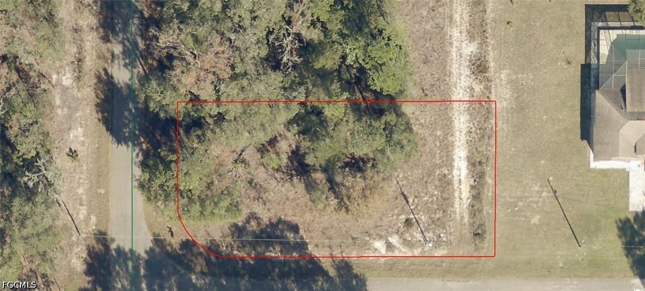 9038-1246-33 Guava Pass Terrace