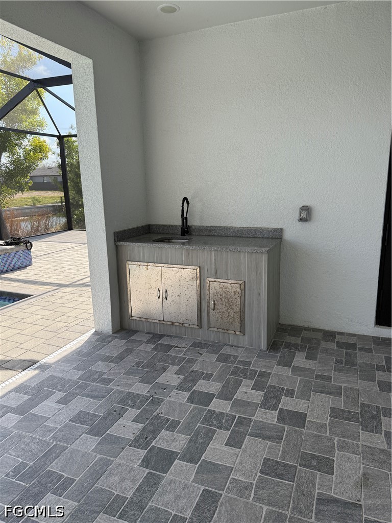 2505 SW 17th Place