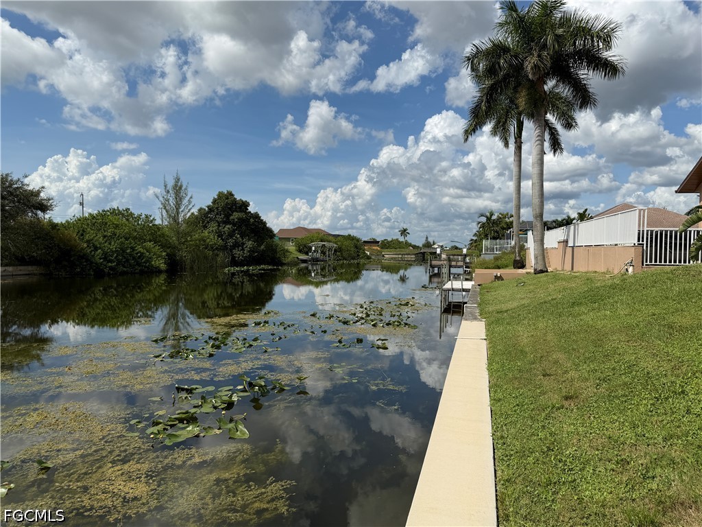 916 NW 3rd Avenue