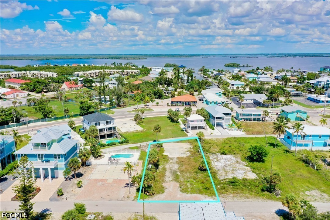 6053/6055  Gulf Road