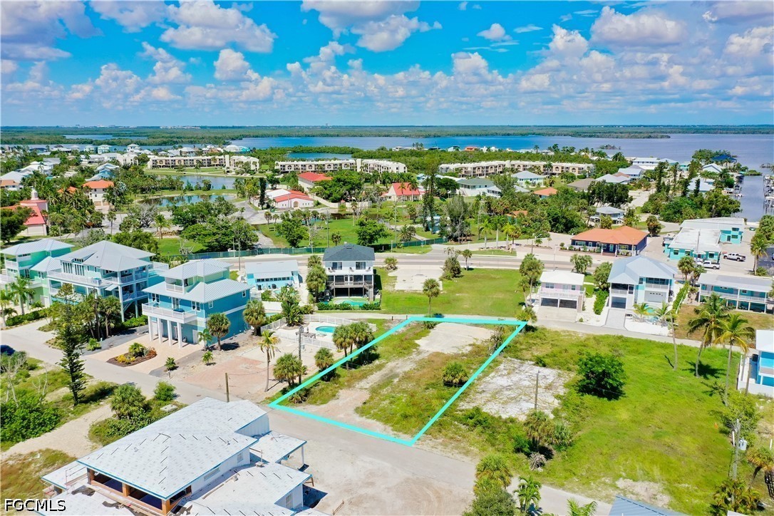 6053/6055  Gulf Road