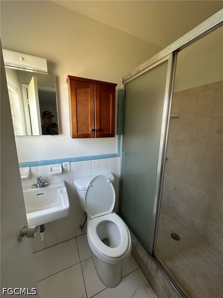 330 Palmetto Drive, Apt A