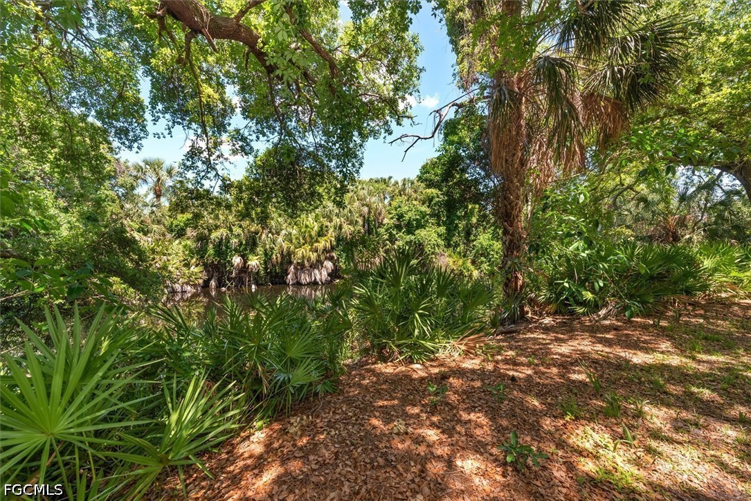 25090 Ballycastle Court, Apt 202