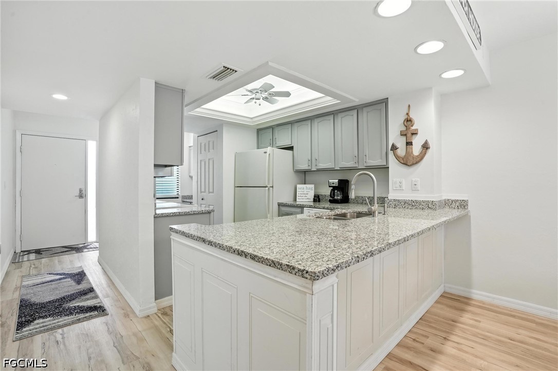 4265 Bay Beach Lane, Apt 226