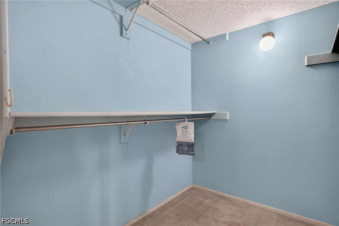 4289  Mariner Way, Apt 211