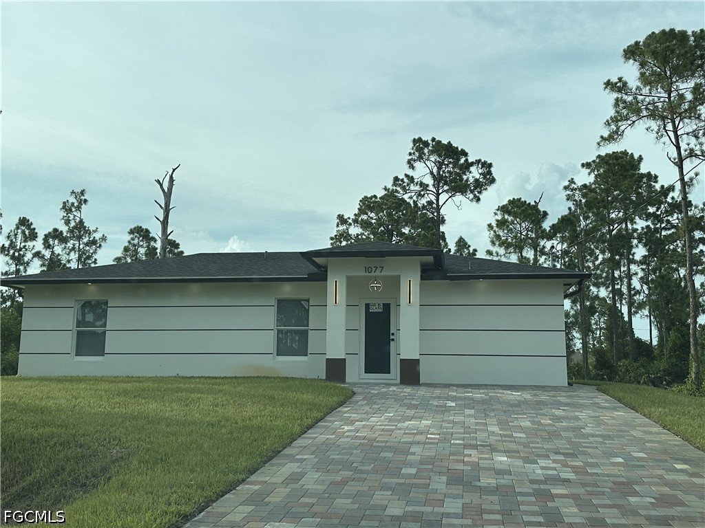 1077 Merry Street