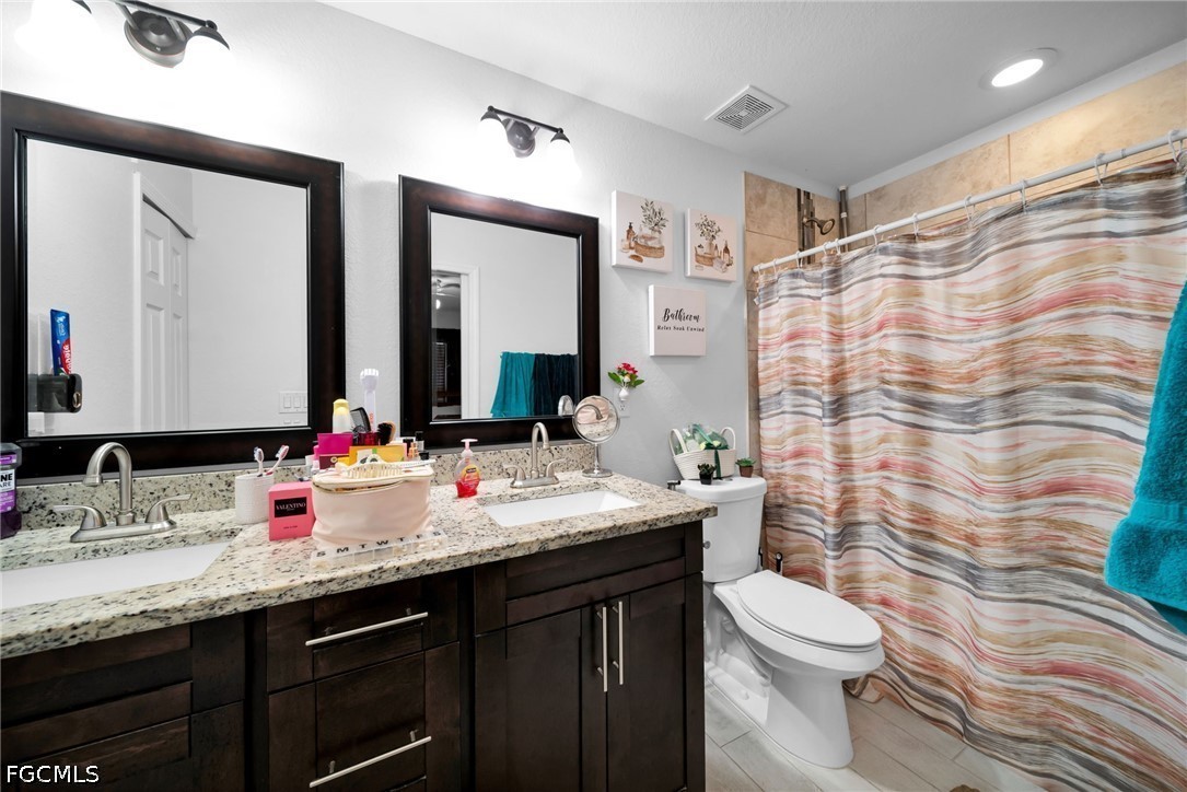 302 / 304  Hancock Bridge Parkway, Apt 302 & 304