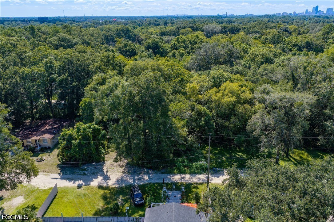 1602 Anderson Rd Road