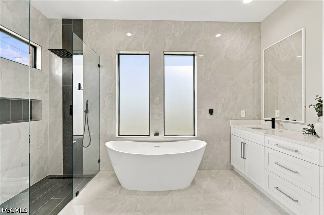 516 NW 35th Place