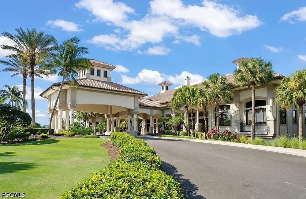20000 Seadale Court