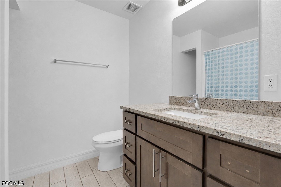 2412/2414  Richard Avenue