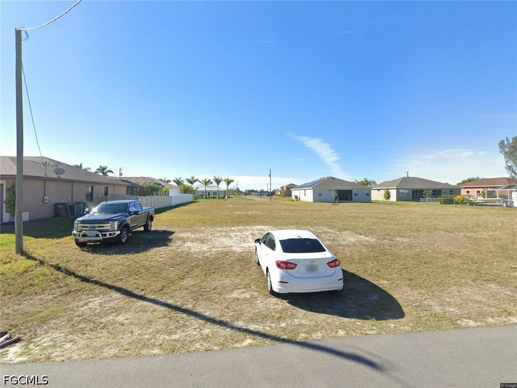 18 NW 35th Place