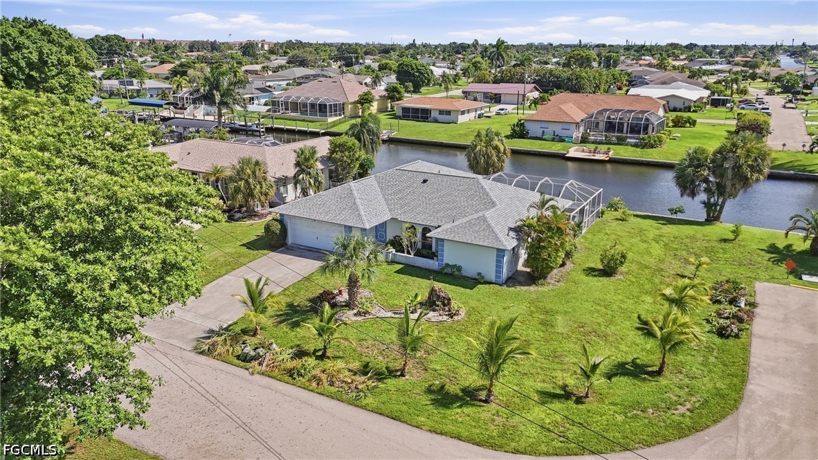 202 SE 37th Terrace