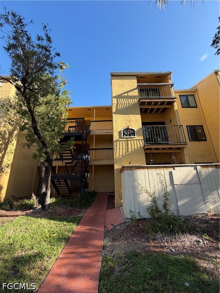 2937 Winkler Avenue, Apt 1219