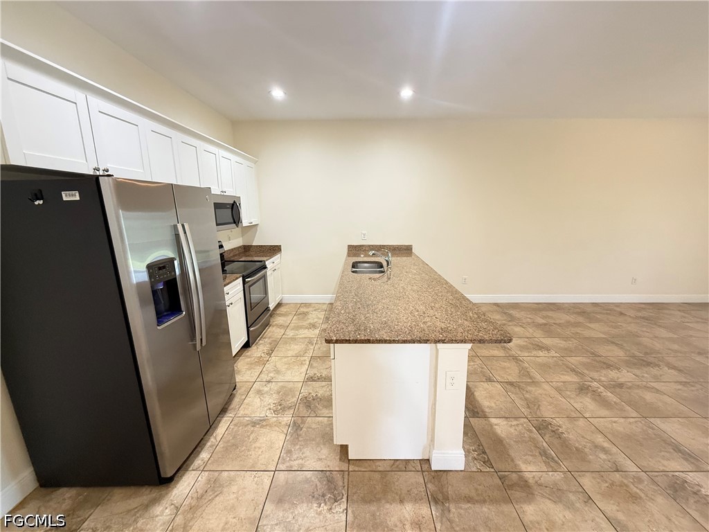 606 SE 13th Terrace