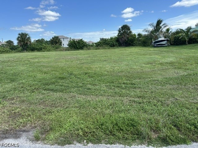 2529 NE 20th Place