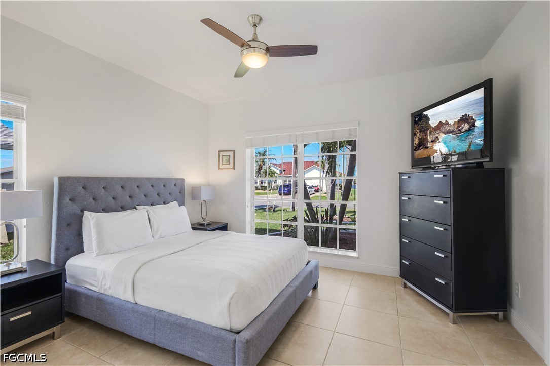 5012 SW 5th Place
