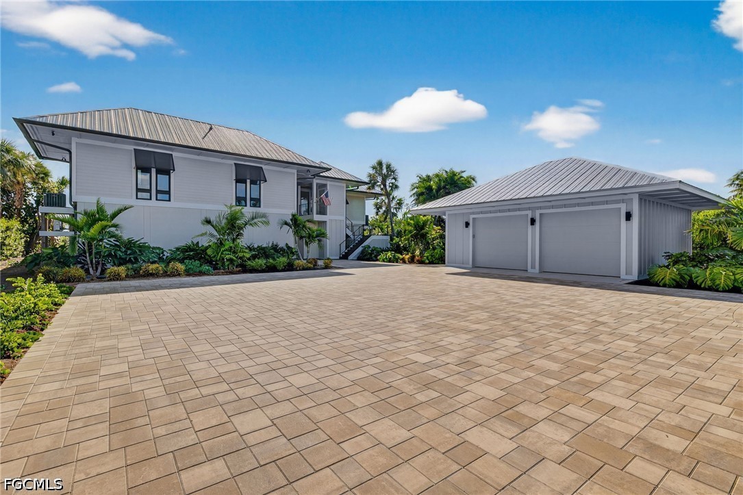5079  Joewood Drive