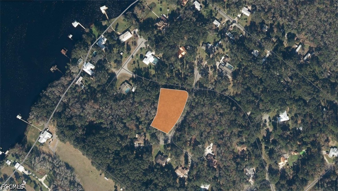 48-10-27-8690-0000-0  Spring Creek Drive