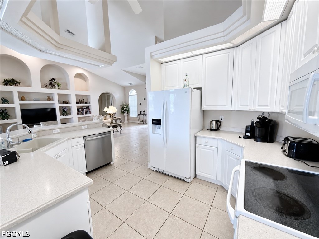 4000 SW 27th Avenue