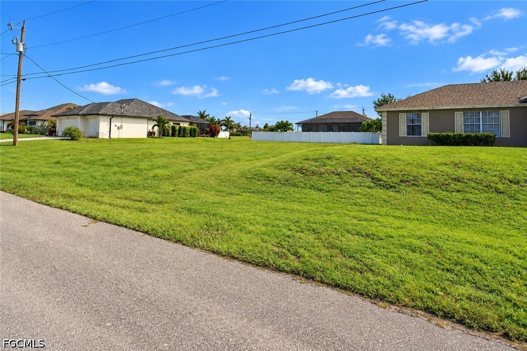 1237 NW 33rd Place