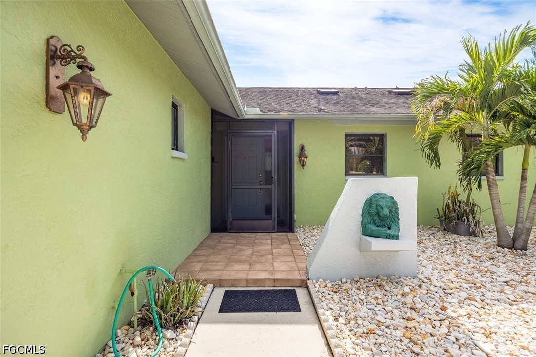 5815/5817  Littlestone Court