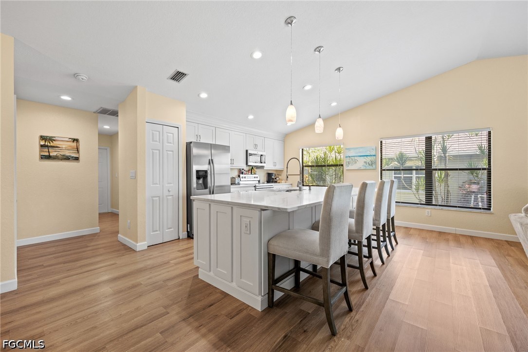 5815/5817  Littlestone Court