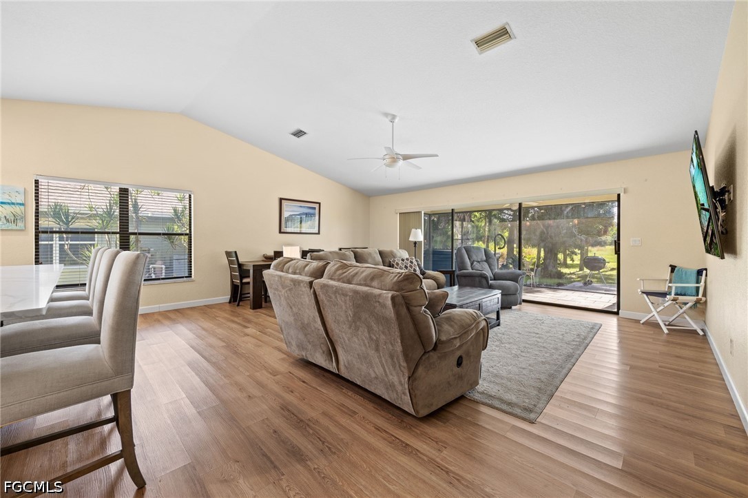 5815/5817  Littlestone Court