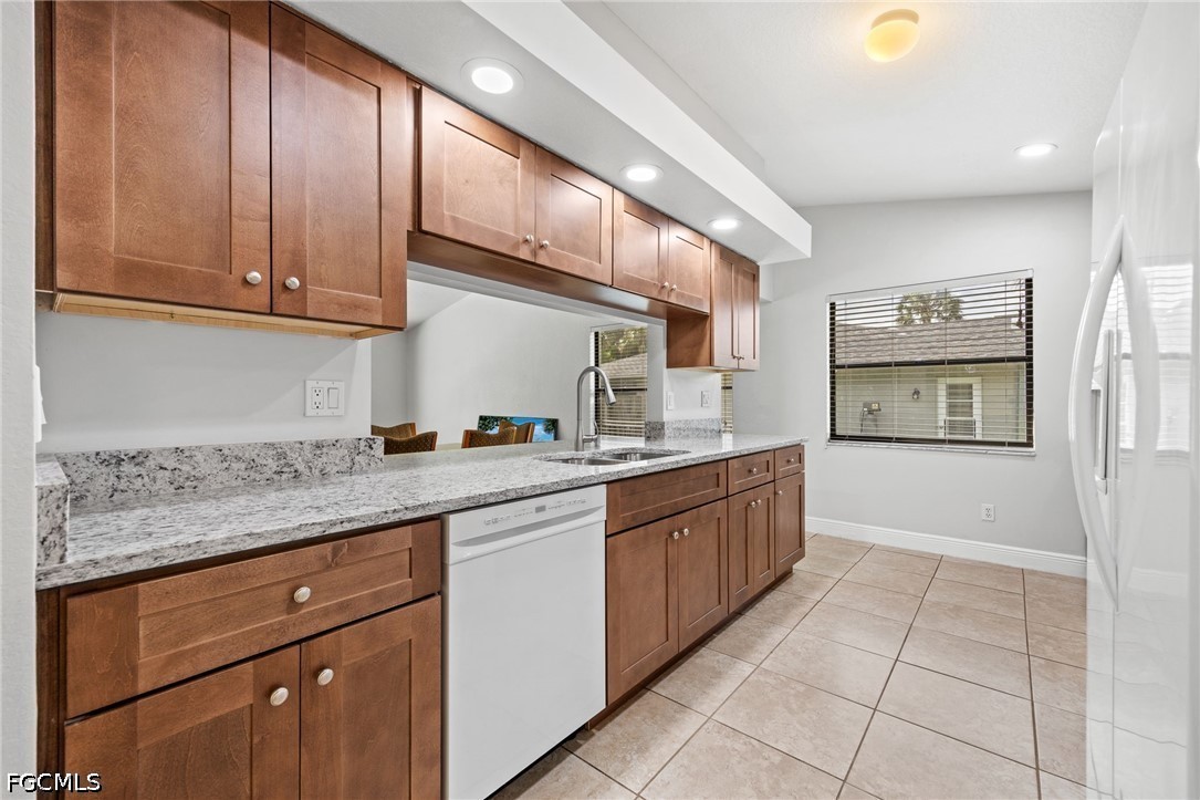 5815/5817  Littlestone Court