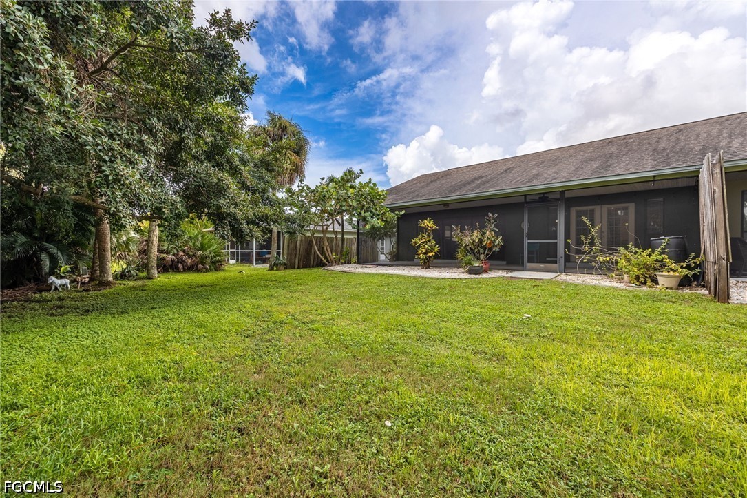 5815/5817  Littlestone Court