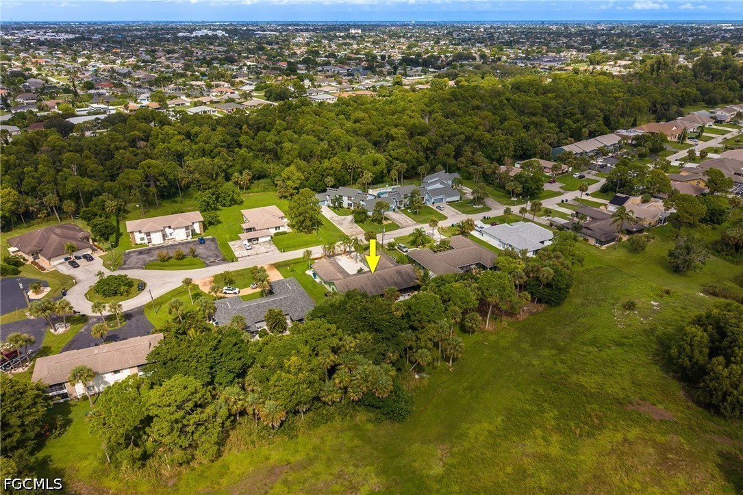 5815/5817  Littlestone Court