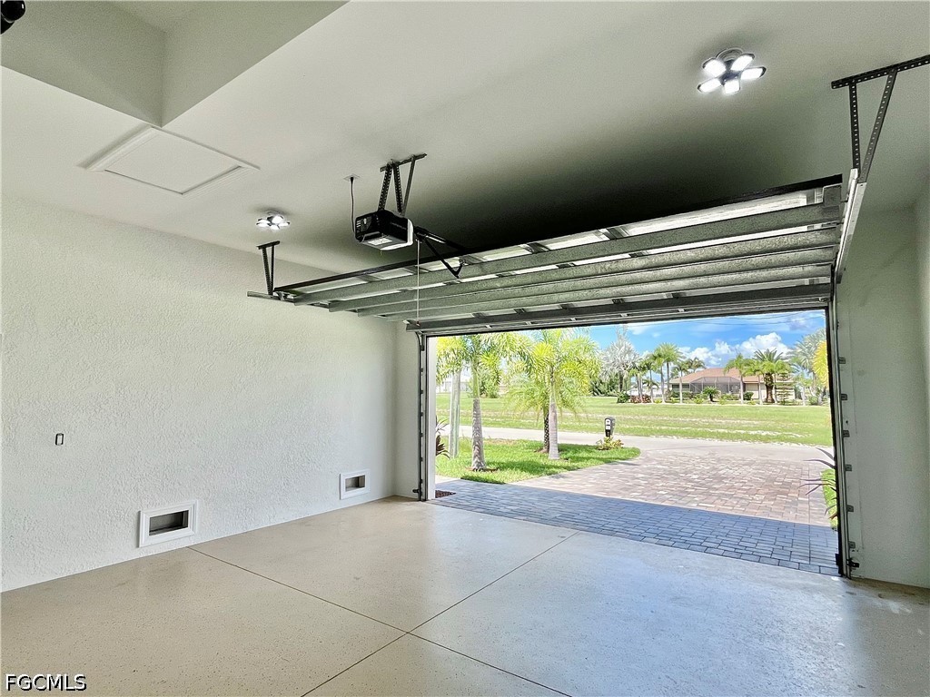 4312 NW 27th Lane