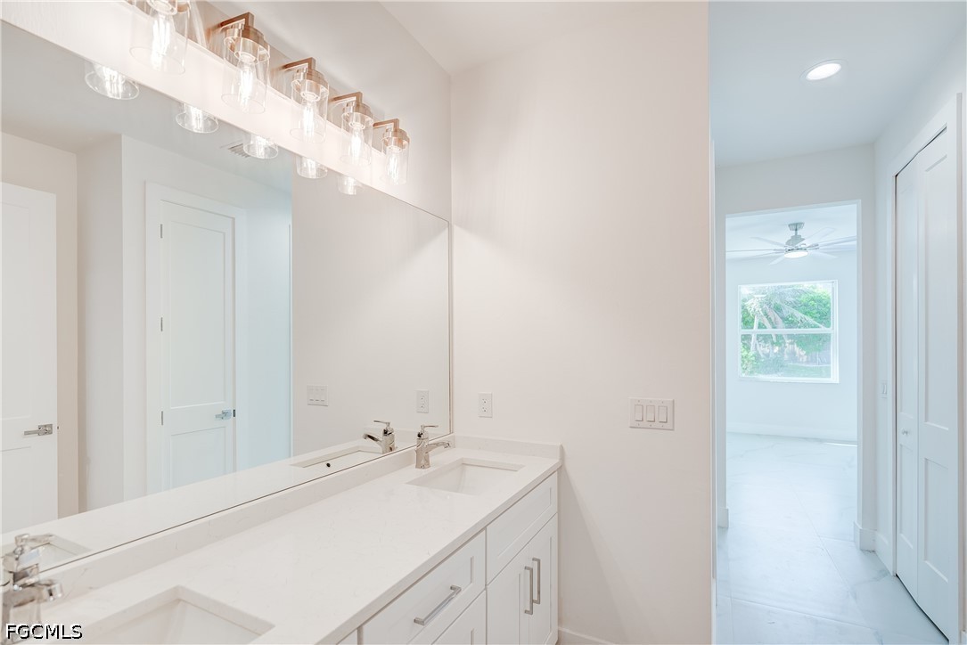 1105 SE 38th Street