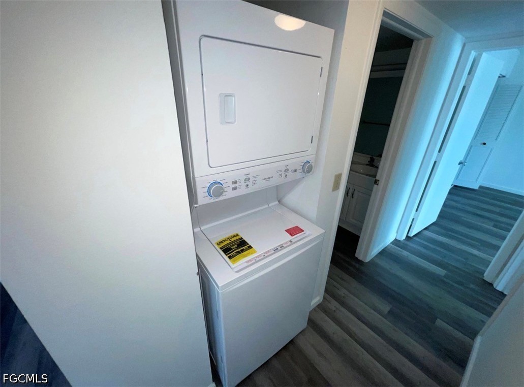 9930 Sailview Court, Apt 15